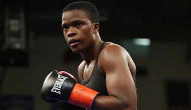 Boxing champions Brown, Jones among six women to sign with MVP