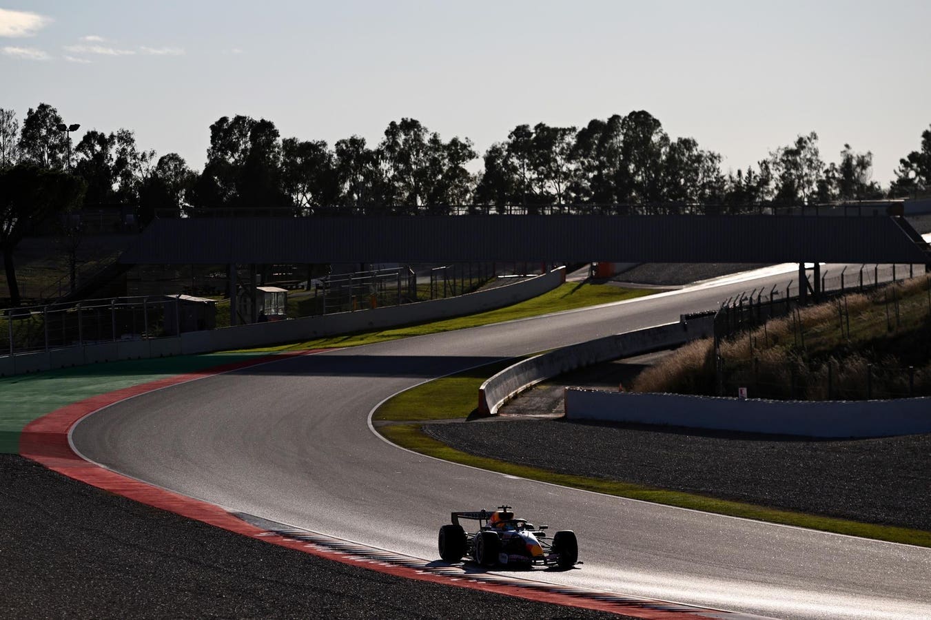 Barcelona F1 Shakedown Sessions See This One Team With An Advantage