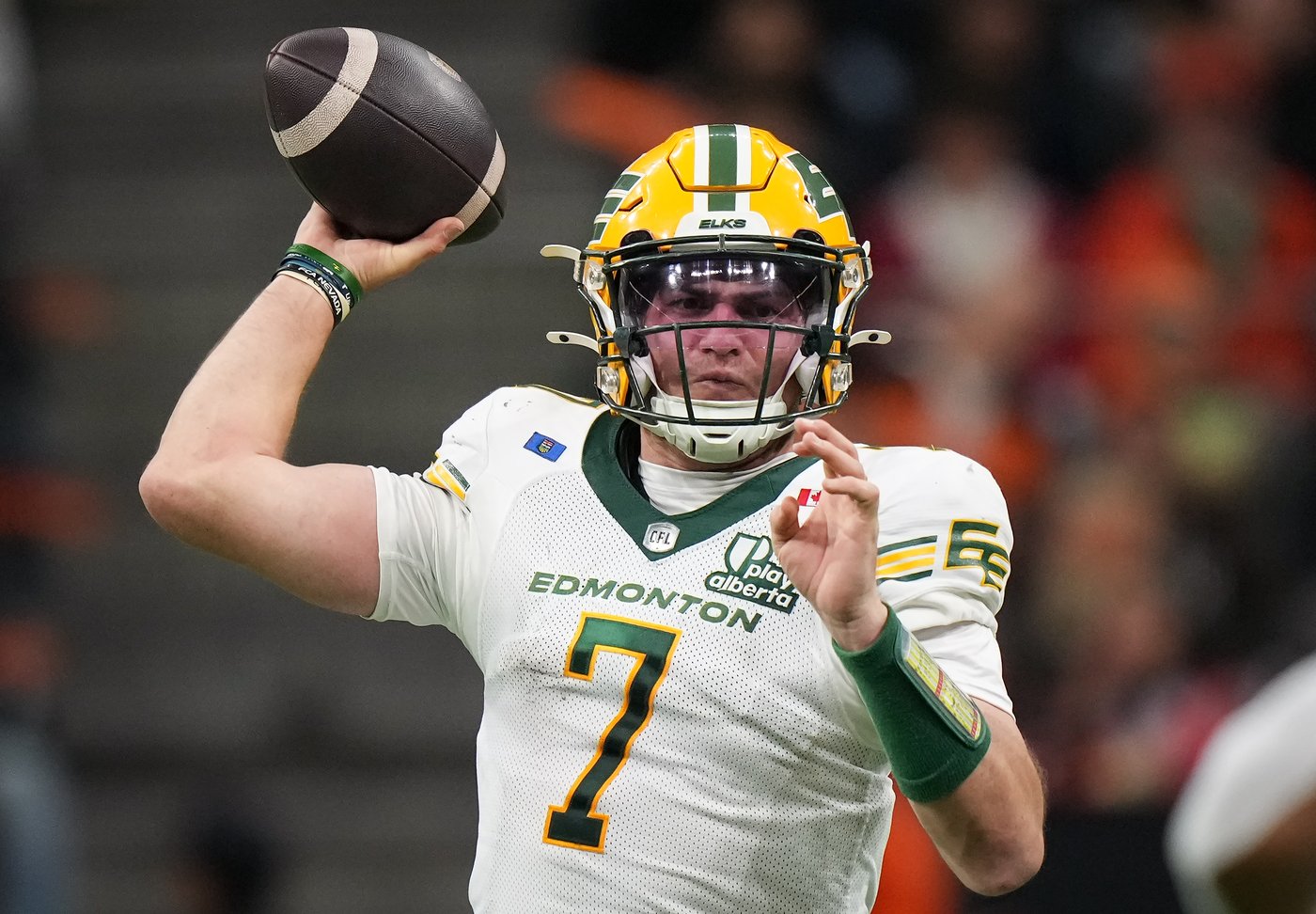 Elks release Canadian QB Ford, commit to Fajardo for 2026 CFL season