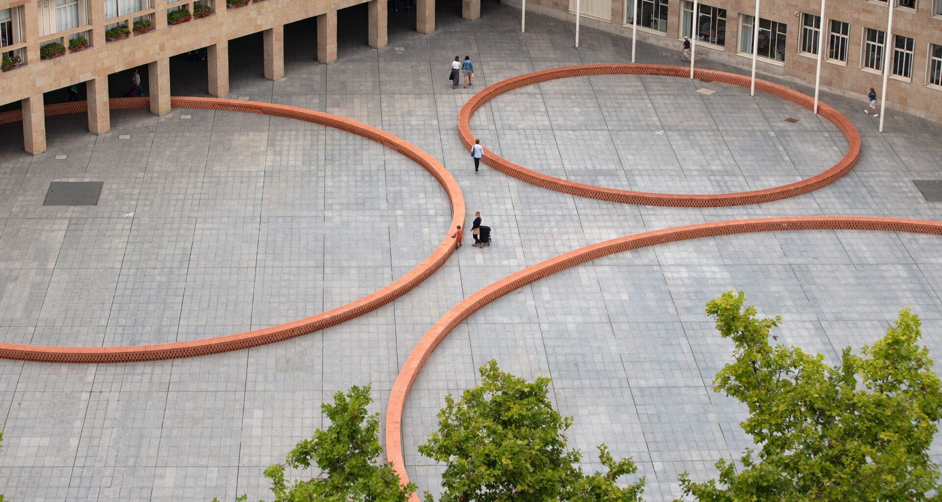 1973-2021 at Concéntrico