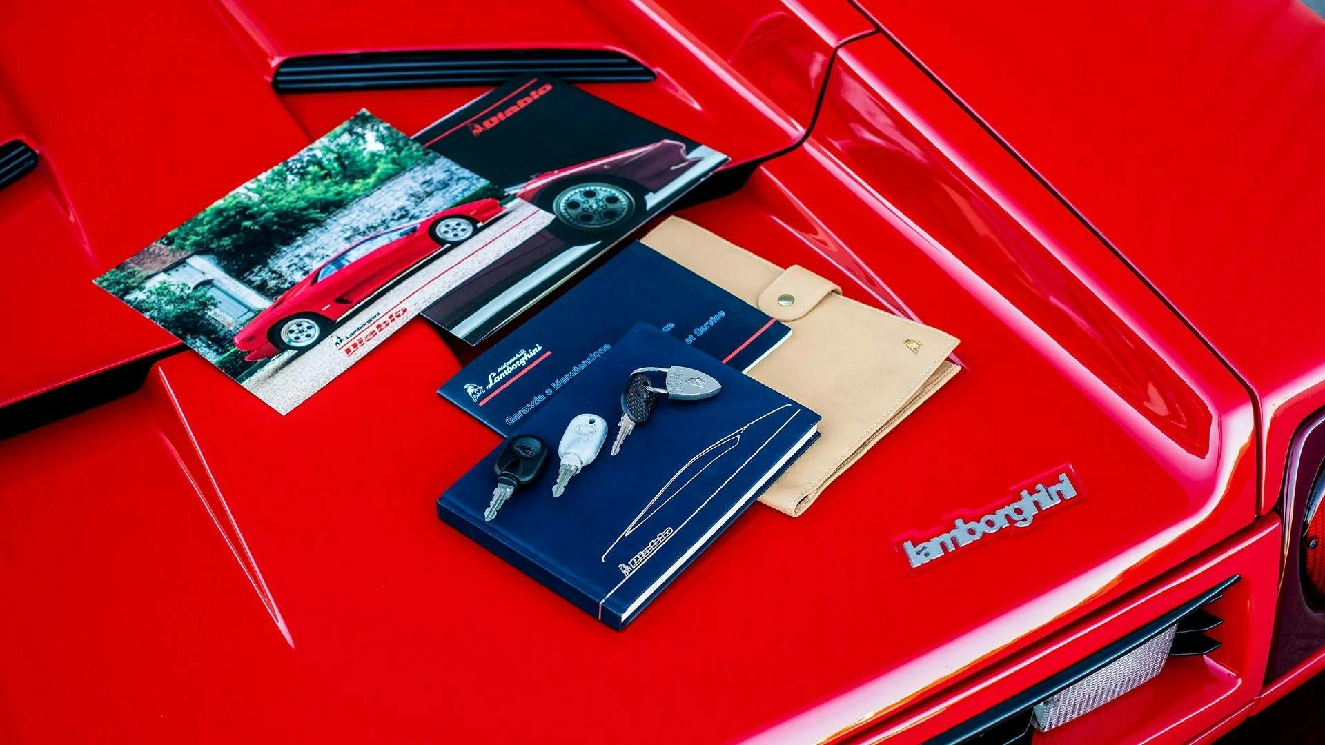 1991 Lamborghini Diablo Broad Arrow booklet