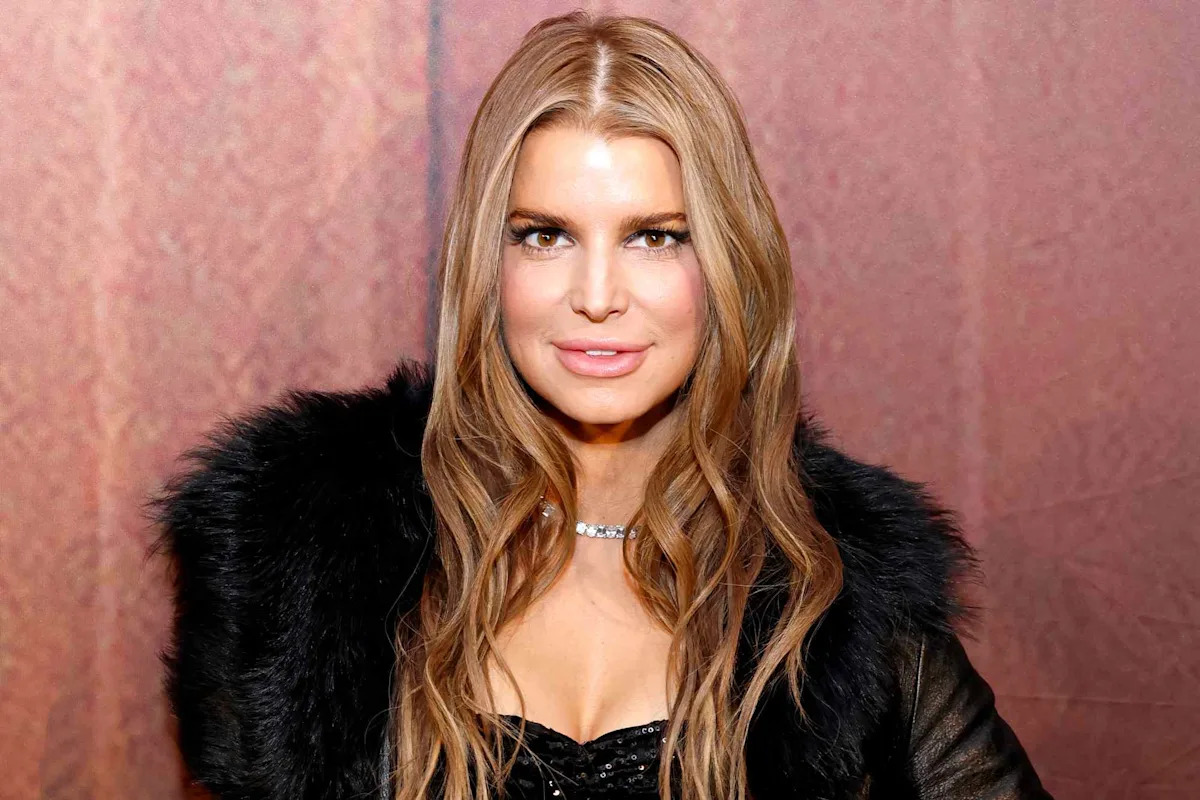 Jessica Simpson Says She Has 'Options' for Men to Date, Shuts Down Idea of Doing “The Bachelorette”: 'I'm Good'