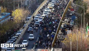 Six killed in clashes between protesters and security forces in Iran