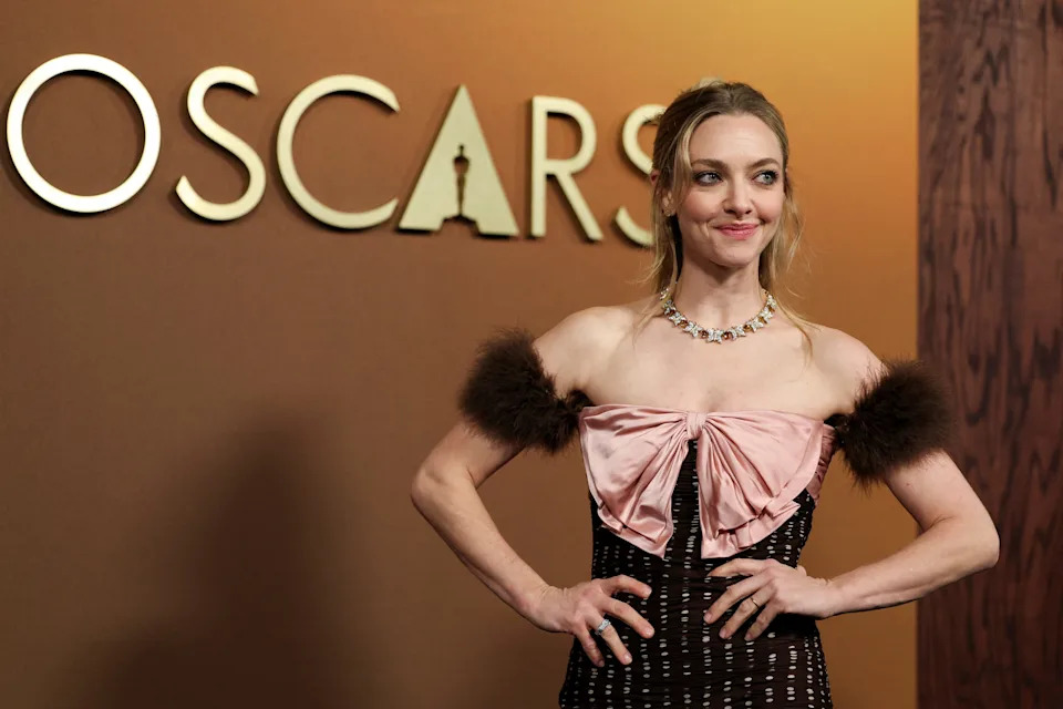 Amanda Seyfried is back in awards contention for "The Testament of Ann Lee" this season.