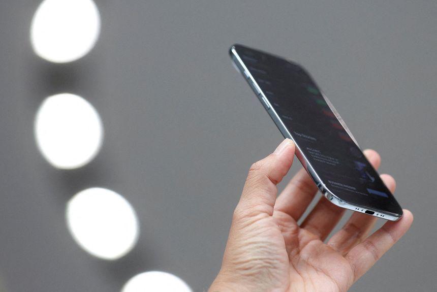 Apple has reportedly delayed the second-generation model of the iPhone Air after sales failed to meet expectations.