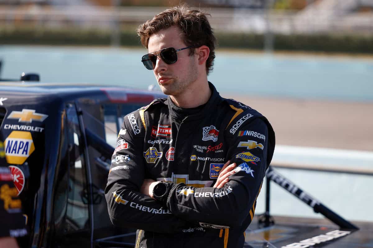 #81: Connor Mosack, McAnally Hilgemann Racing, Friends of Jaclyn Foundation Chevrolet Silverado