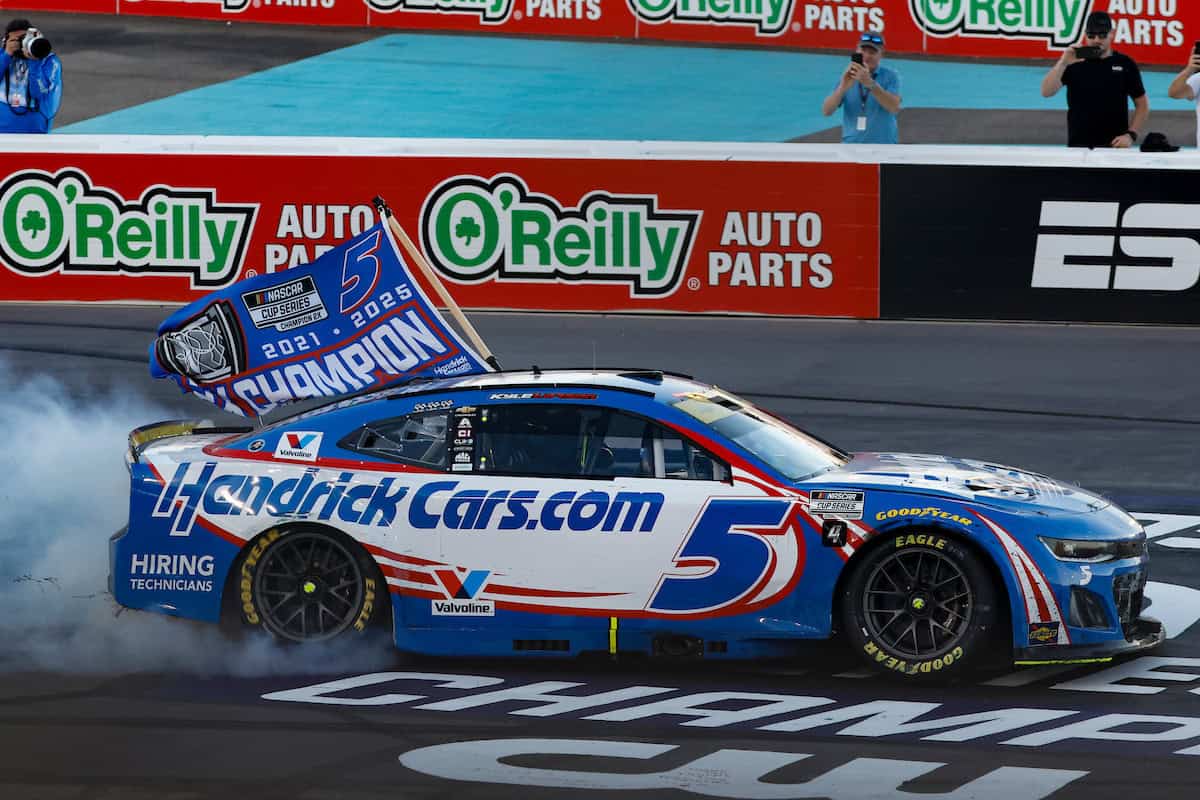Kyle Larson celebrates the 2025 NASCAR Cup Series championship