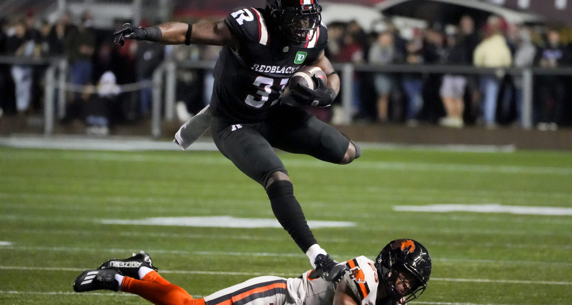 REDBLACKS Seek Sweep of Lions in Vancouver