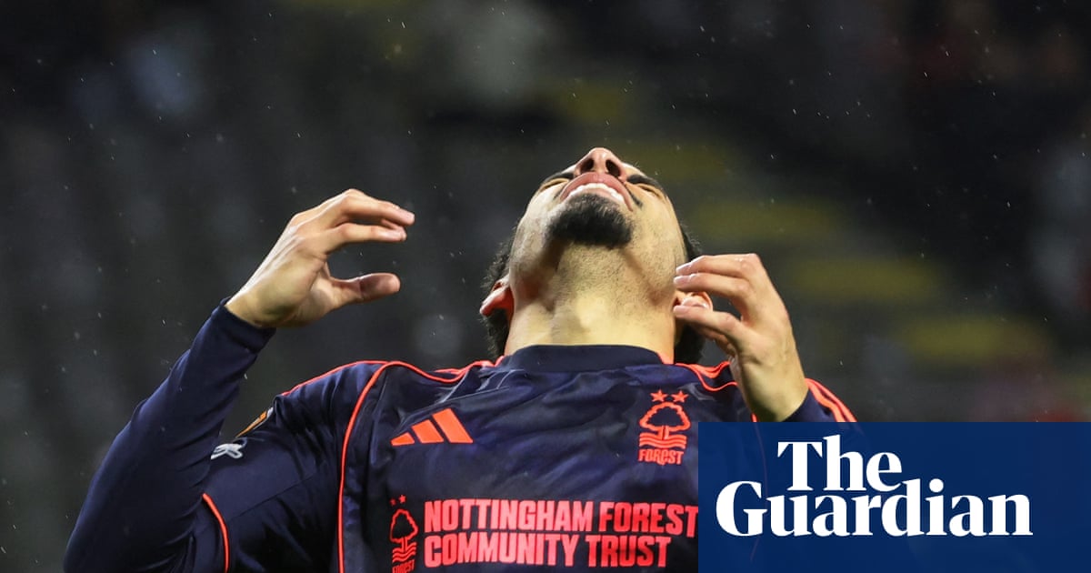 Fans’ anger after Braga flop shows Forest honeymoon is over for Dyche | Nottingham Forest