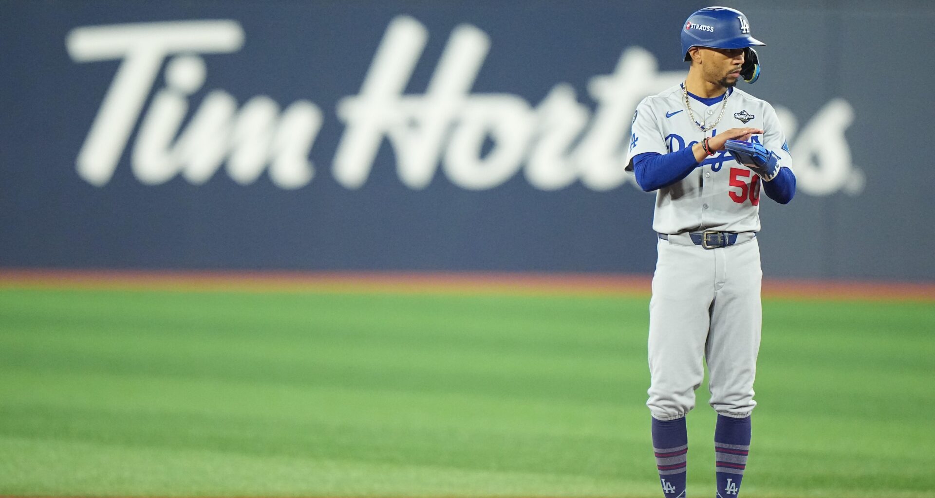 Dodgers' Mookie Betts Named 2026 NBA All-Star Celebrity Game Coach, Shams Charania to Play