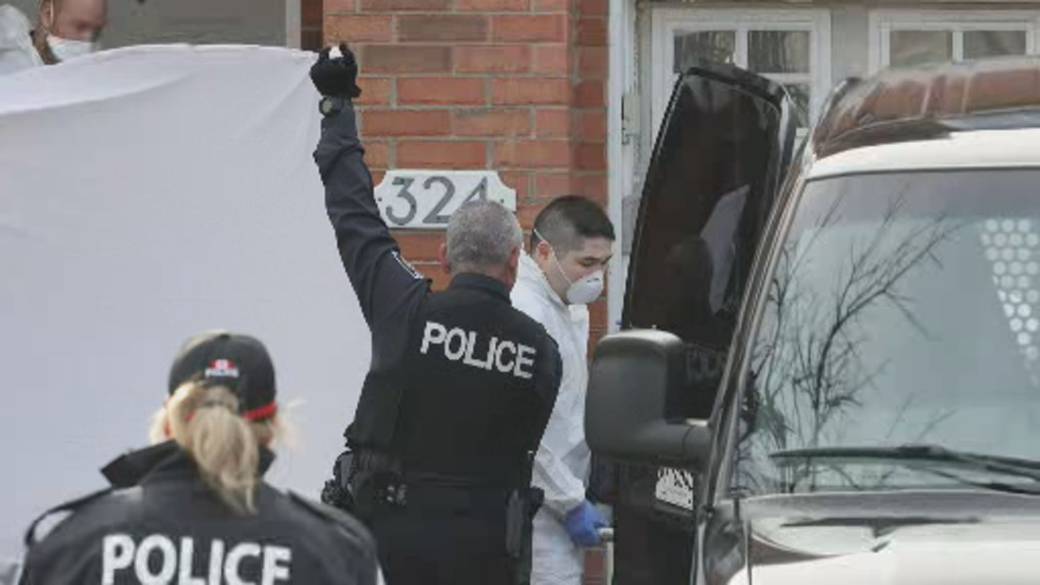 Click to play video: 'Ottawa police identify victims, suspect in city’s worst mass killing'