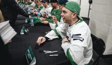 ROBSERVATIONS: Lauther brings puck pedigree to Winter Classic … classic line from Emilus … remembering John Brodie ... and much more!