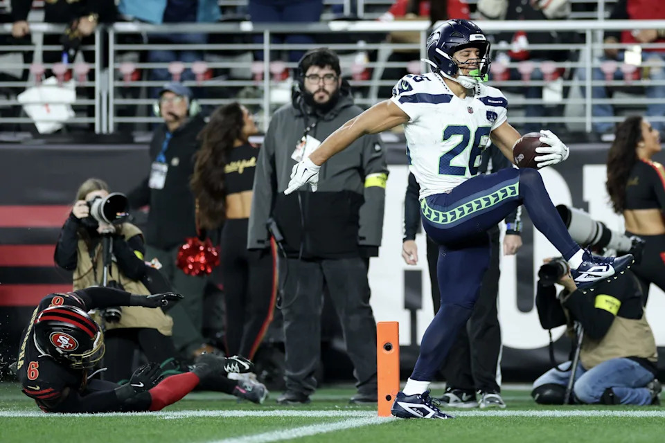 Zach Charbonnet (26) of the Seattle Seahawks scores a touchdown against the San Francisco 49ers during the first quarter of a game at Levi's Stadium on Jan. 3, 2026 in Santa Clara, Calif.