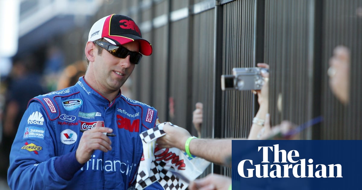 Police say Nascar great Greg Biffle and family among seven dead in jet crash | Nascar