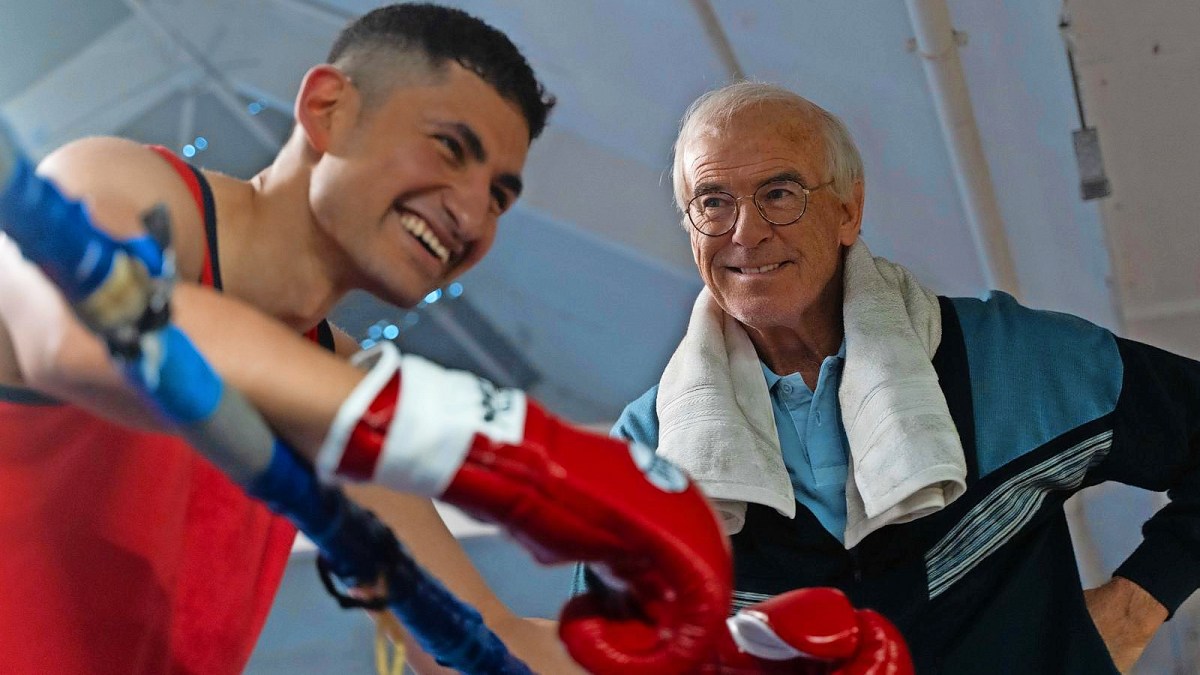 Giant review — Pierce Brosnan infuriates as a deluded boxing trainer