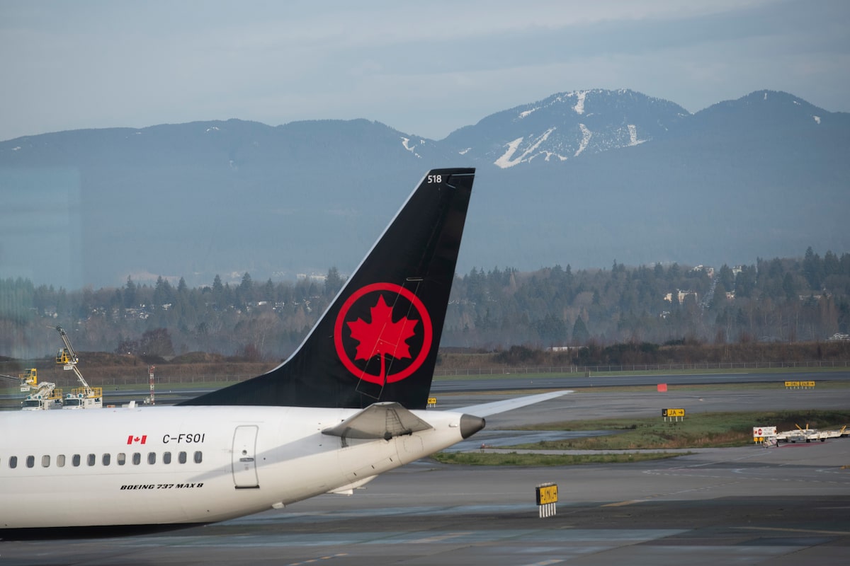 Airfare from Canada to U.S. spikes as carriers adjust capacity to lower demand
