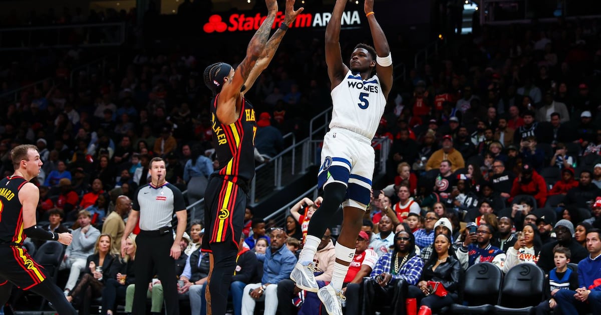 Anthony Edwards leaves bench late in loss for second early exit from a Minnesota Timberwolves game in one week
