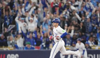 Varsho, Clement and Heineman agree to one-year deals with Blue Jays