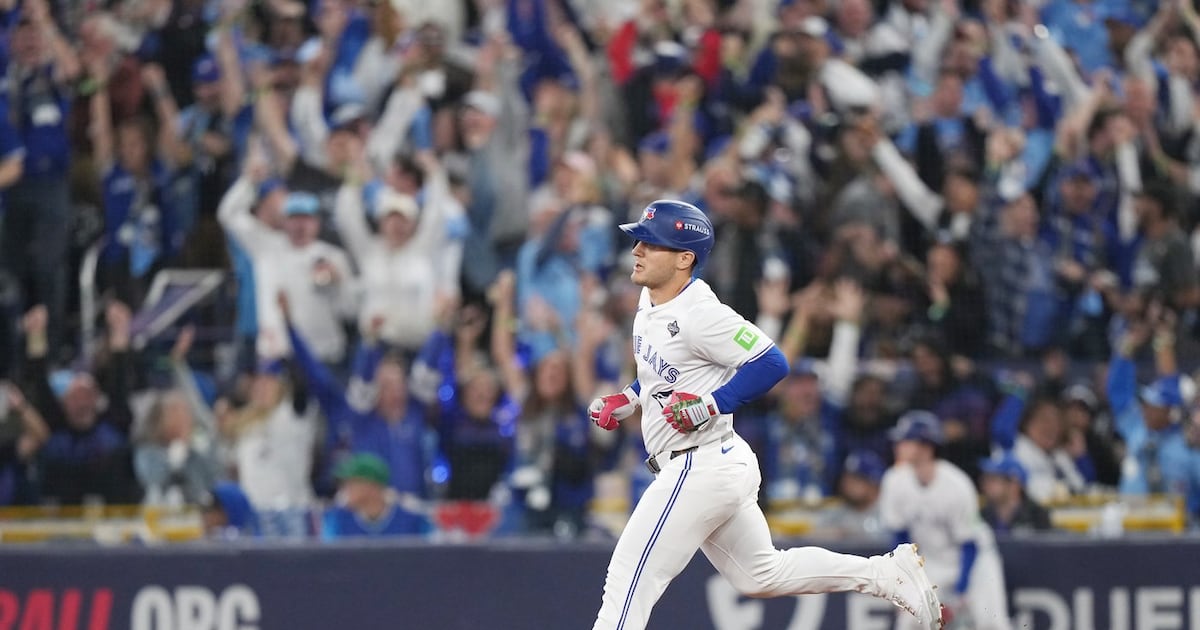 Varsho, Clement and Heineman agree to one-year deals with Blue Jays