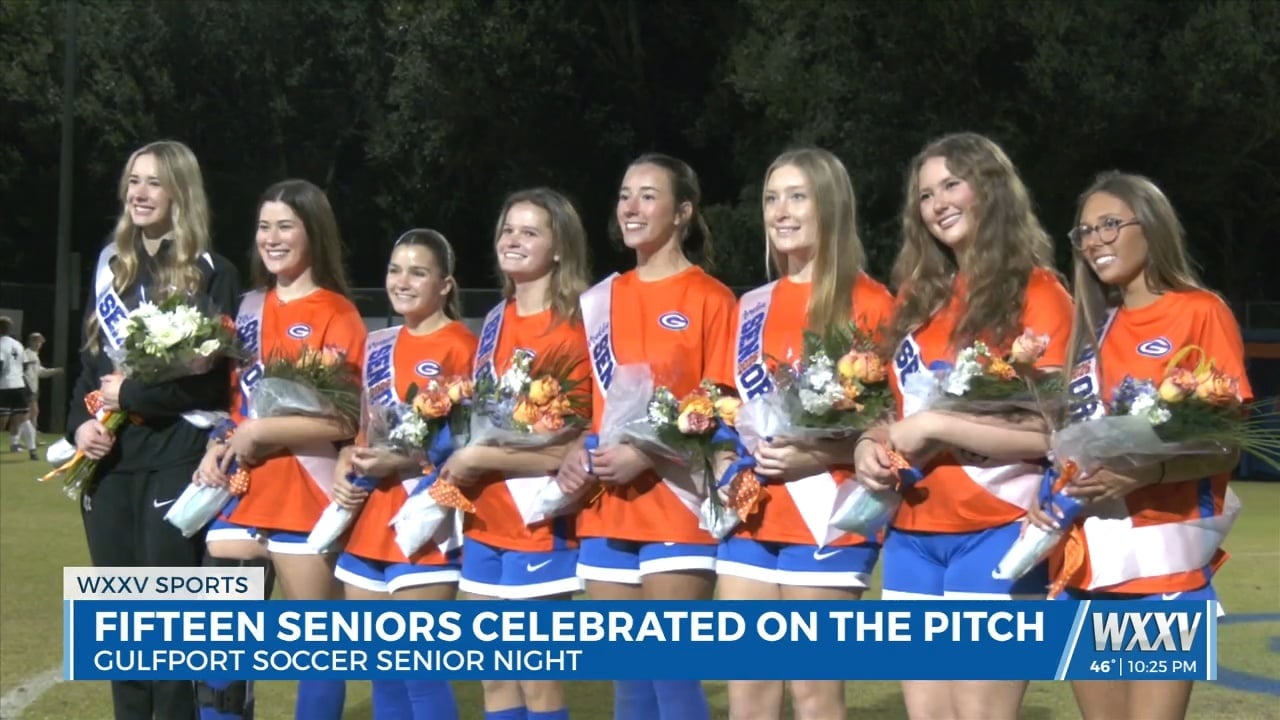 Gulfport Soccer celebrates fifteen seniors