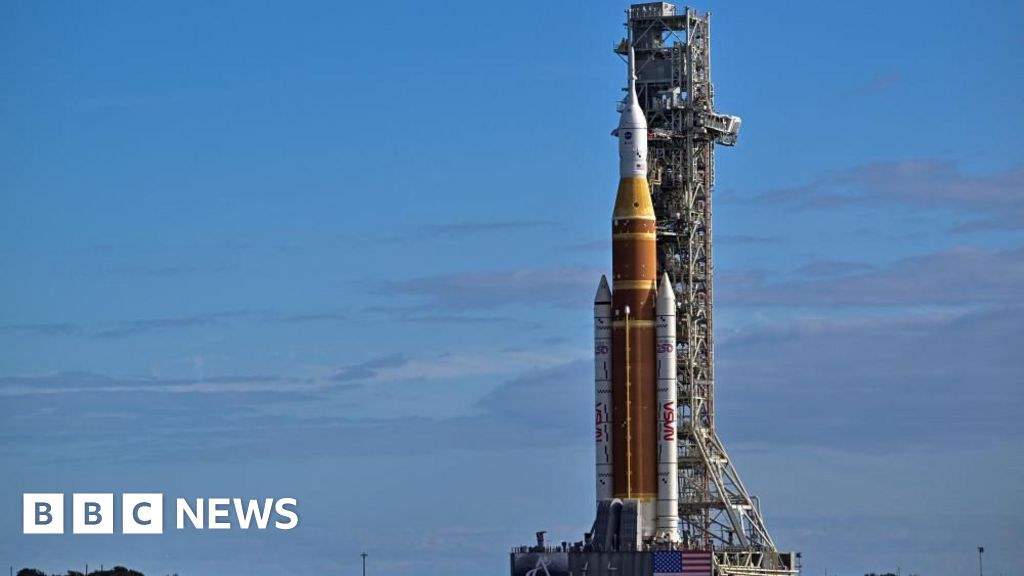 Nasa's mega Moon rocket arrives at launch pad