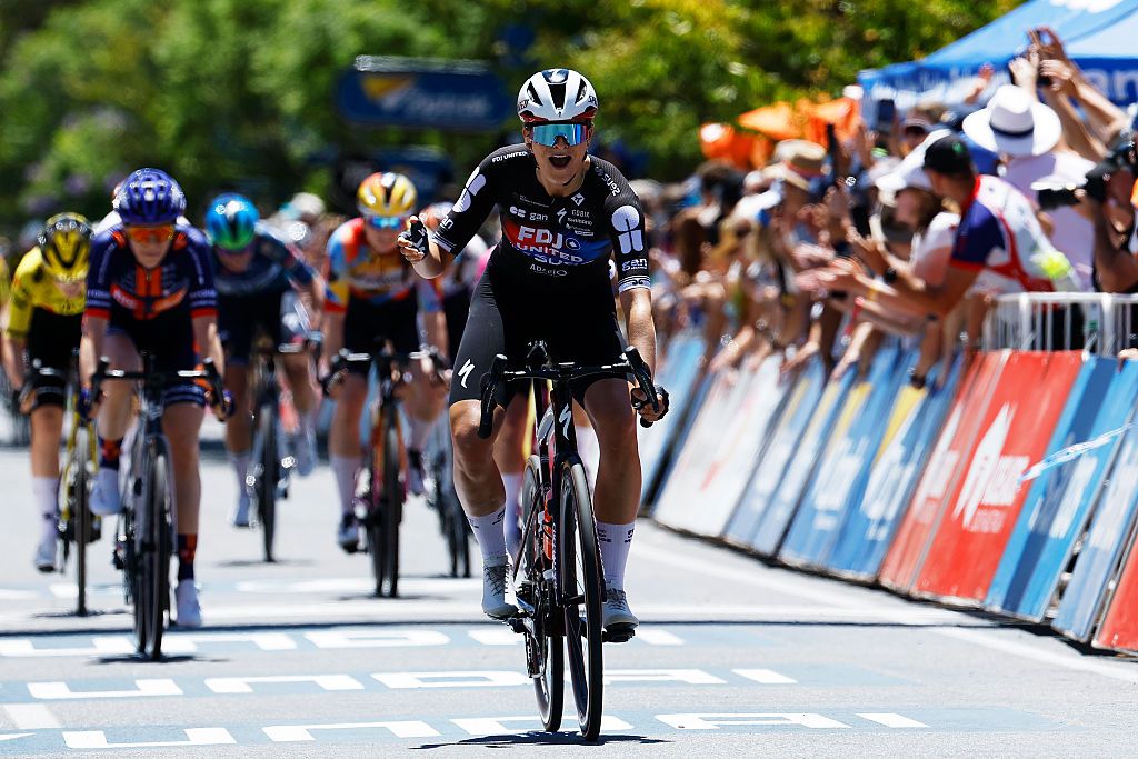 WILLUNGA, AUSTRALIA - JANUARY 17: Ally Wollaston of New Zealand and Team FDJ United - SUEZ celebrates at finish line as stage winner during the 10th Santos Women&amp;apos;s Tour Down Under 2026, Stage 1 a 137.4km stage from Willunga to Willunga 134m / #UCIWWT / on January 17, 2026 in Willunga, Australia. (Photo by Con Chronis/Getty Images)