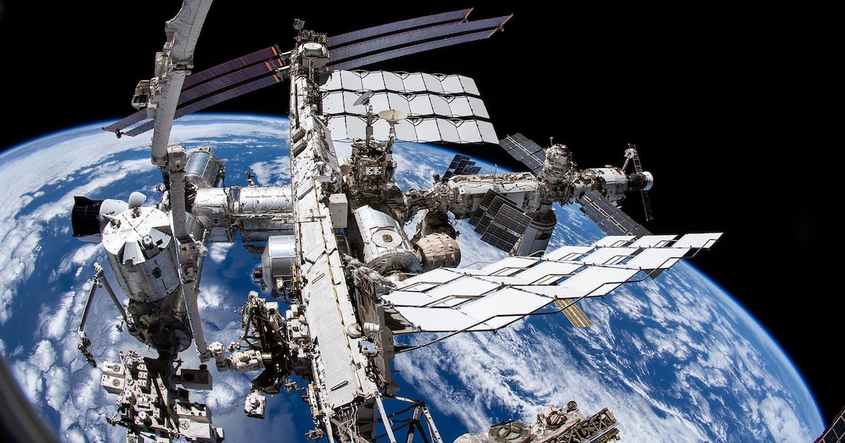 NASA crew to make rare early return to Earth after medical issue in space - CTV News