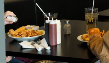 More restaurant closures expected in 2026 as diners cut back, Dalhousie study warns - CTV News