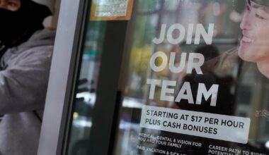 New pay transparency laws are now in effect in Ontario. Here’s how it could change the hiring process - CTV News