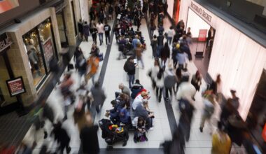 TD report says two-thirds of Canadians surveyed plan to cut spending this year