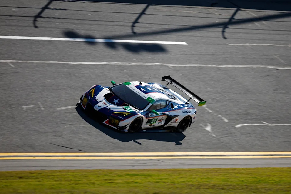 #81 DragonSpeed Corvette Z06 GT3.R: Henrik Hedman, Giacomo Altoè, Casper Stevenson, Matteo Cairoli