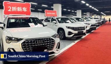 China must take action to avoid Japan-style deflation spiral, scholars warn