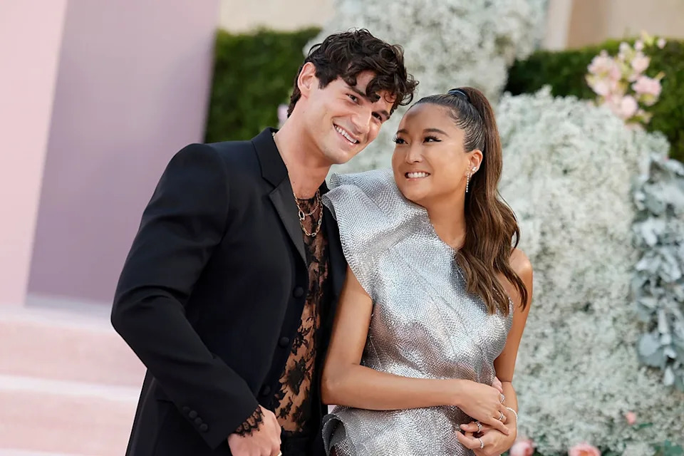 <p>Paul Forman & Ashley Parks</p>