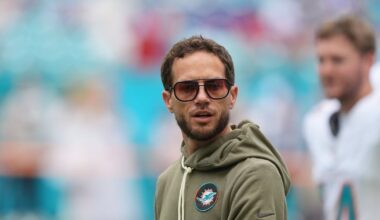 Baltimore Ravens interview former Miami Dolphins HC Mike McDaniel for coaching vacancy