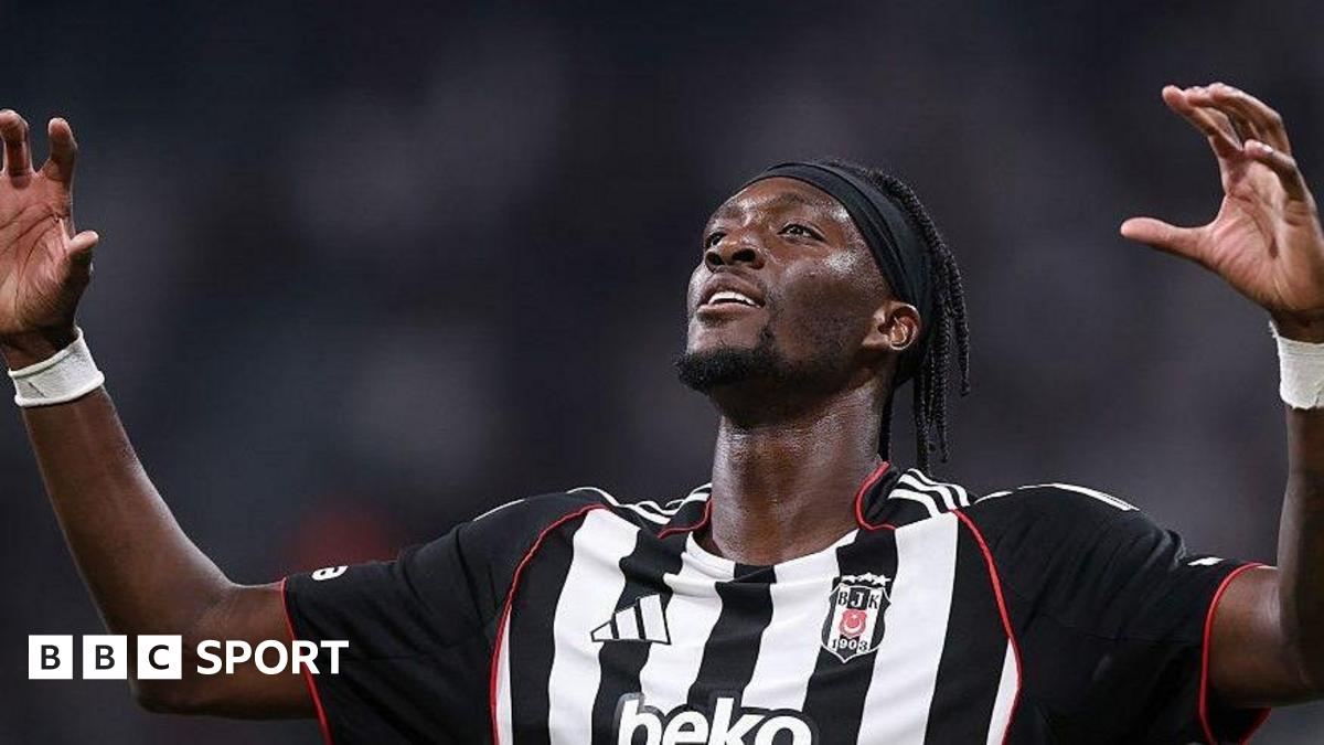 Tammy Abraham playing for Besiktas