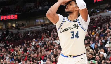 What should the Bucks do with Giannis?