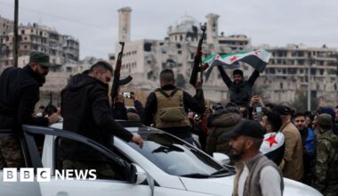 Last Kurdish forces leave Aleppo after ceasefire deal reached