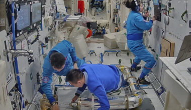 Taikonauts carry out test and verification of the space station pipeline inspection robot in China Space Station. Photo: Courtesy of the China Manned Space Agency