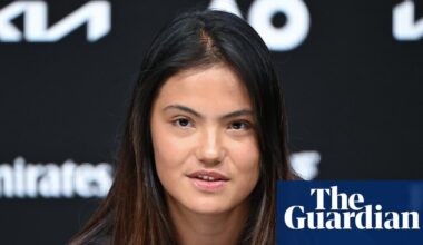 Emma Raducanu says late-night opener ‘makes no sense’ in swipe at Australia Open | Australian Open 2026