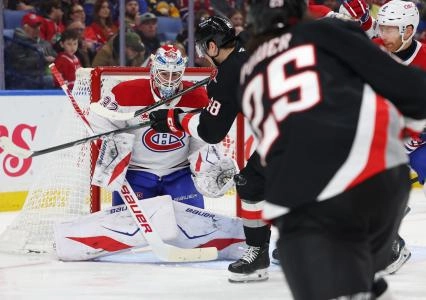 Jan 15, 2026; Buffalo, New York, USA; Montréal Canadiens goaltender Jacob Fowler (32) looks to make a save during the second period against the Buffalo Sabres at KeyBank Center. Mandatory Credit: Timothy T. Ludwig-Imagn Imag