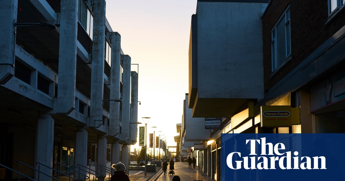 Doom loop of decline: how struggling high streets fuel far-right sympathies in UK | Retail industry