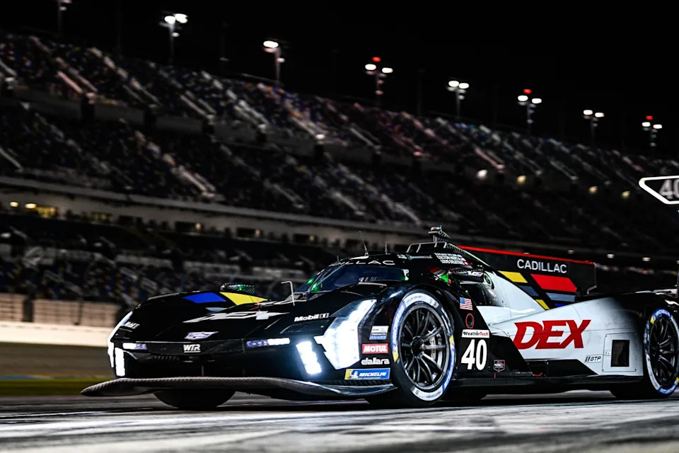 #40 Cadillac Wayne Taylor Racing Cadillac V-Series.R: Jordan Taylor, Louis Deletraz, Colton Herta