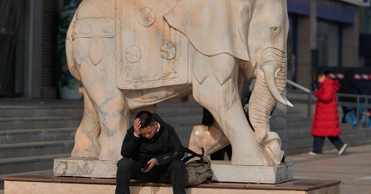 Aimed at the growing number of young Chinese who live alone, a new app asks: ‘Are you dead?' - Toronto Star