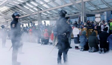 Man is shot and killed during Minneapolis immigration crackdown, National Guard activated - thestar.com