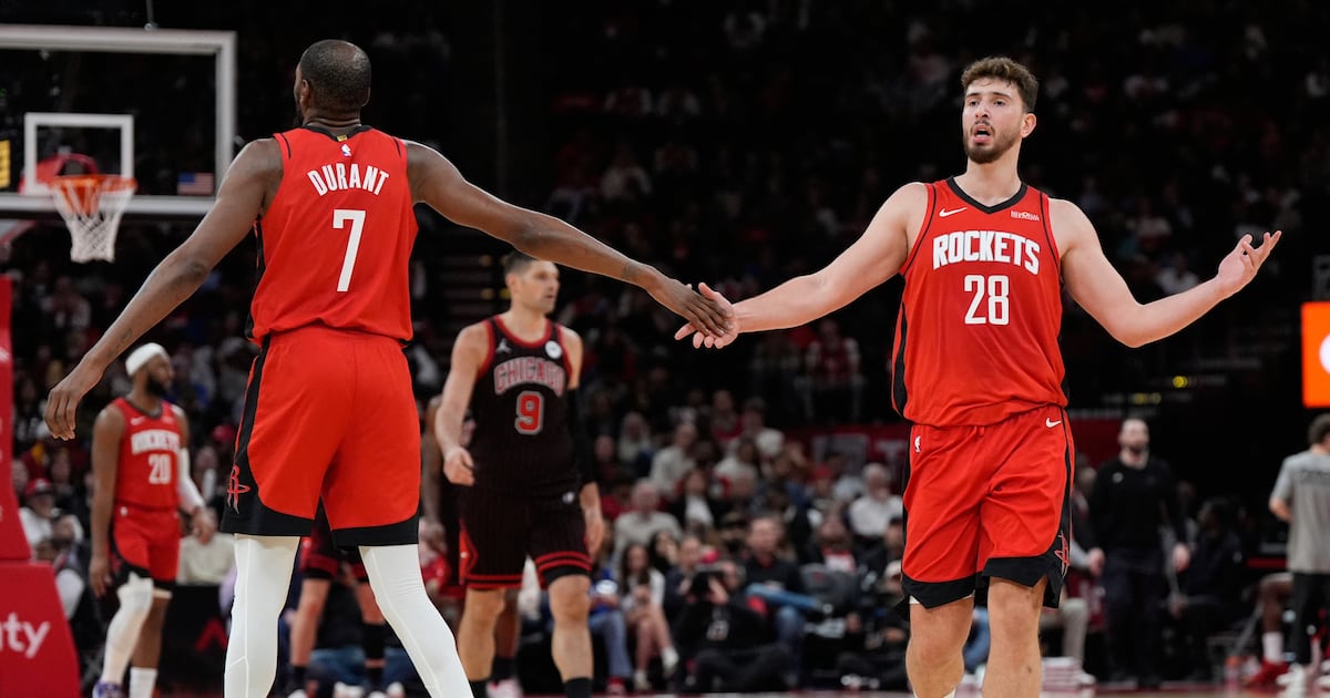 Kevin Durant, Alperen Sengun lead Houston Rockets past Chicago Bulls