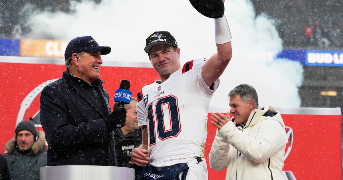 New England Patriots book spot in Super Bowl with win over Denver Broncos in snowy AFC Championship