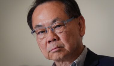 Rule-change needed after MP Chak Au held more than one public office at once, experts say