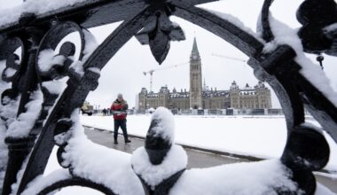 Jobs, economy top voters' priorities at the end of a turbulent 2025: Nanos poll