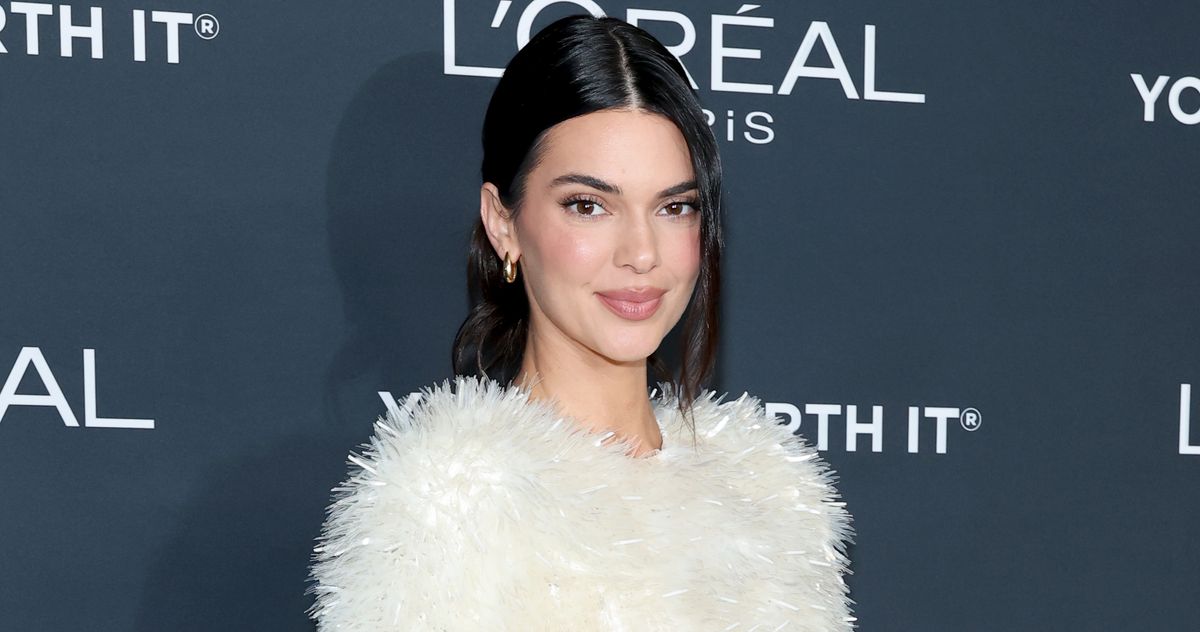 Kendall Jenner Says She’s Not a Lesbian