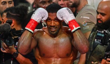 Anthony Joshua pays tribute to friends killed in Nigeria crash